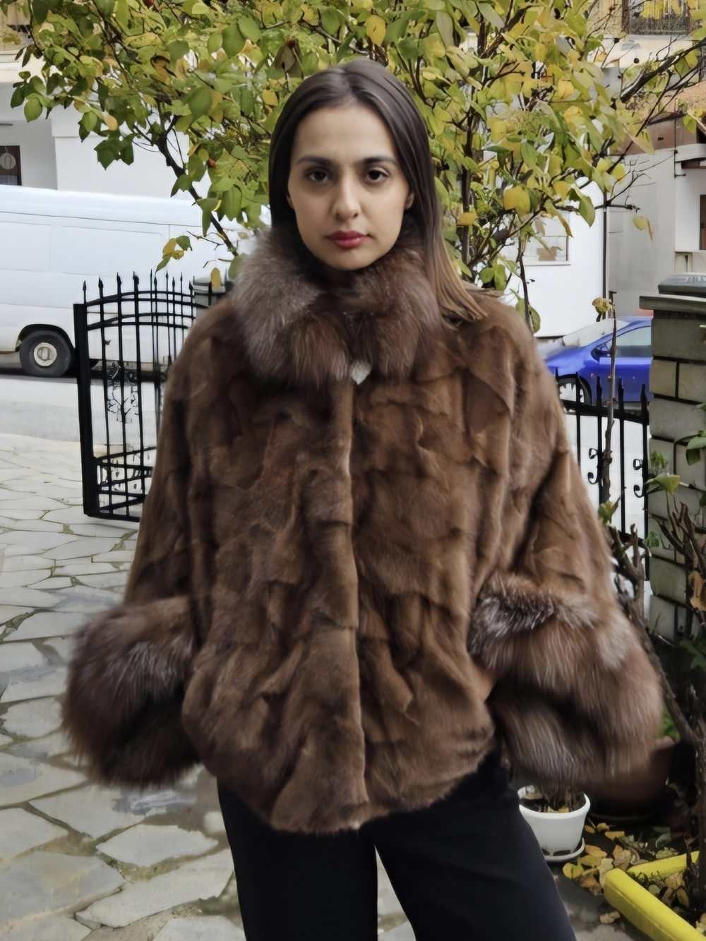 LUXURIOUSVHAND MADE SABLE MINK CAPE WITH PLUSH COLLAR